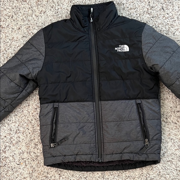 The North Face Black and Gray Quilted Jacket - Picture 1 of 12
